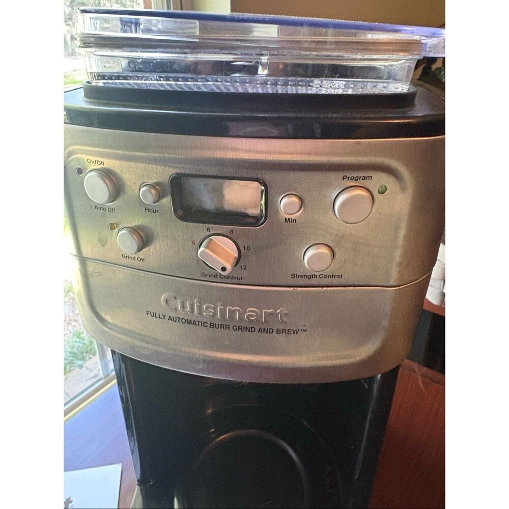Cuisinart Burr Grind & Brew Coffeemaker, DGB-1400, good condition, 12 cup - Picture 3 of 12
